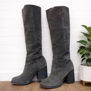 🩶🖤🔥Women’s Maiden Lane Gray Suede Knee-High Boots – Size 5.5 – Chunky Heel